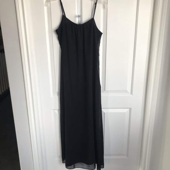 Forever 21 Dresses & Skirts - FOREVER 21 spaghetti strap maxi dress sz S